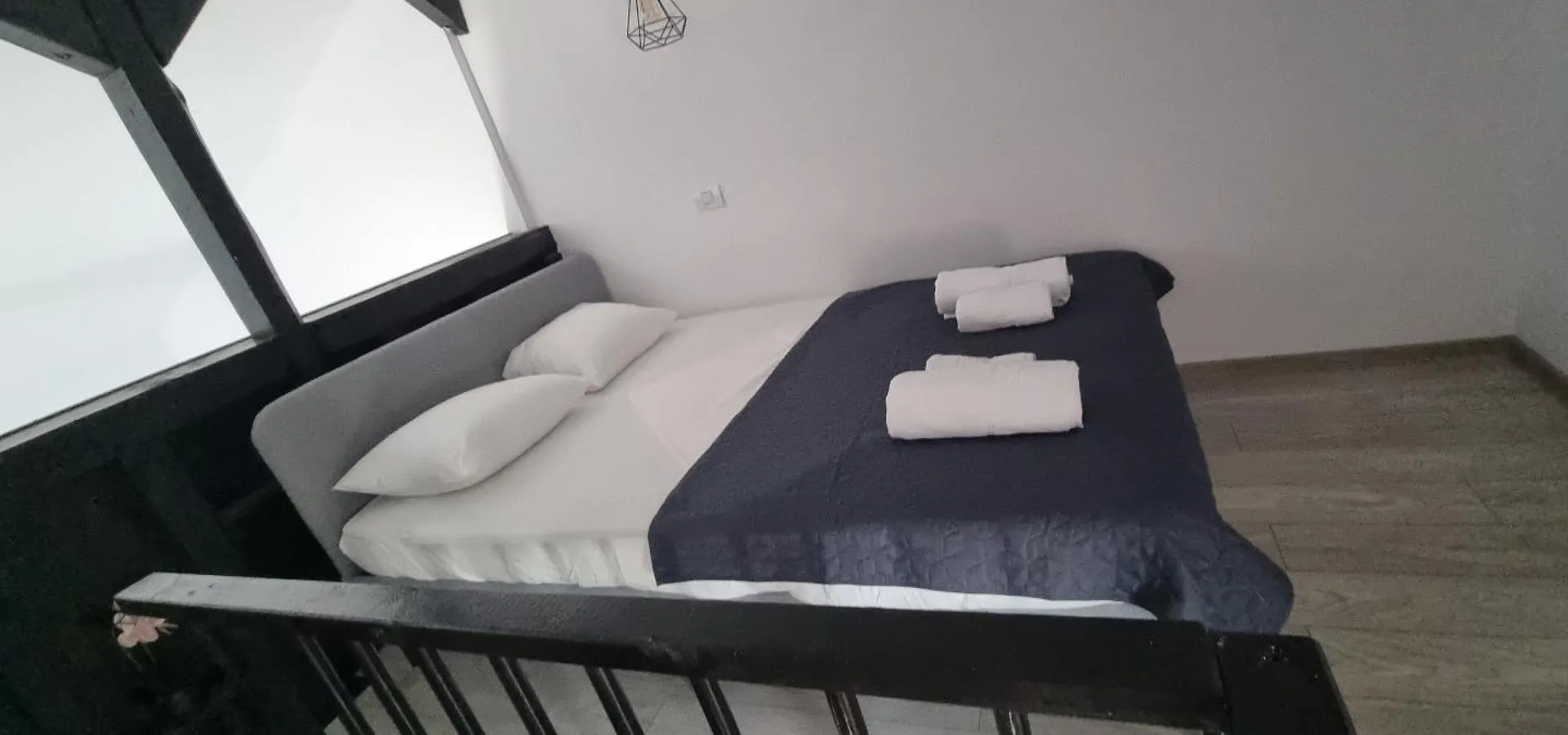 Tatil Evi Casuta Intima Villa Bükreş
